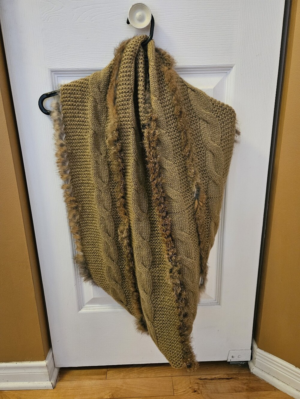 Rudsak Knit Taupe Beige Rabbit Fur Trim Infinity Scarf Wrap Drape Braid Pattern